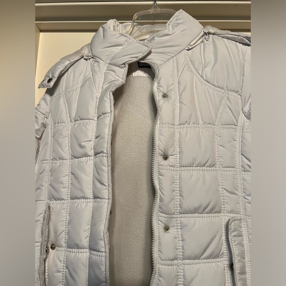 Dollhouse White Puffer Jacket with detachable faux fur hood - Picture 2 of 7